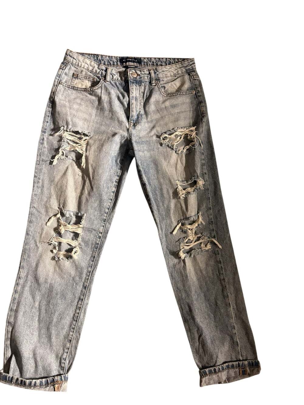 Aeropostale Boyfriend Distressed Light Wash Jeans